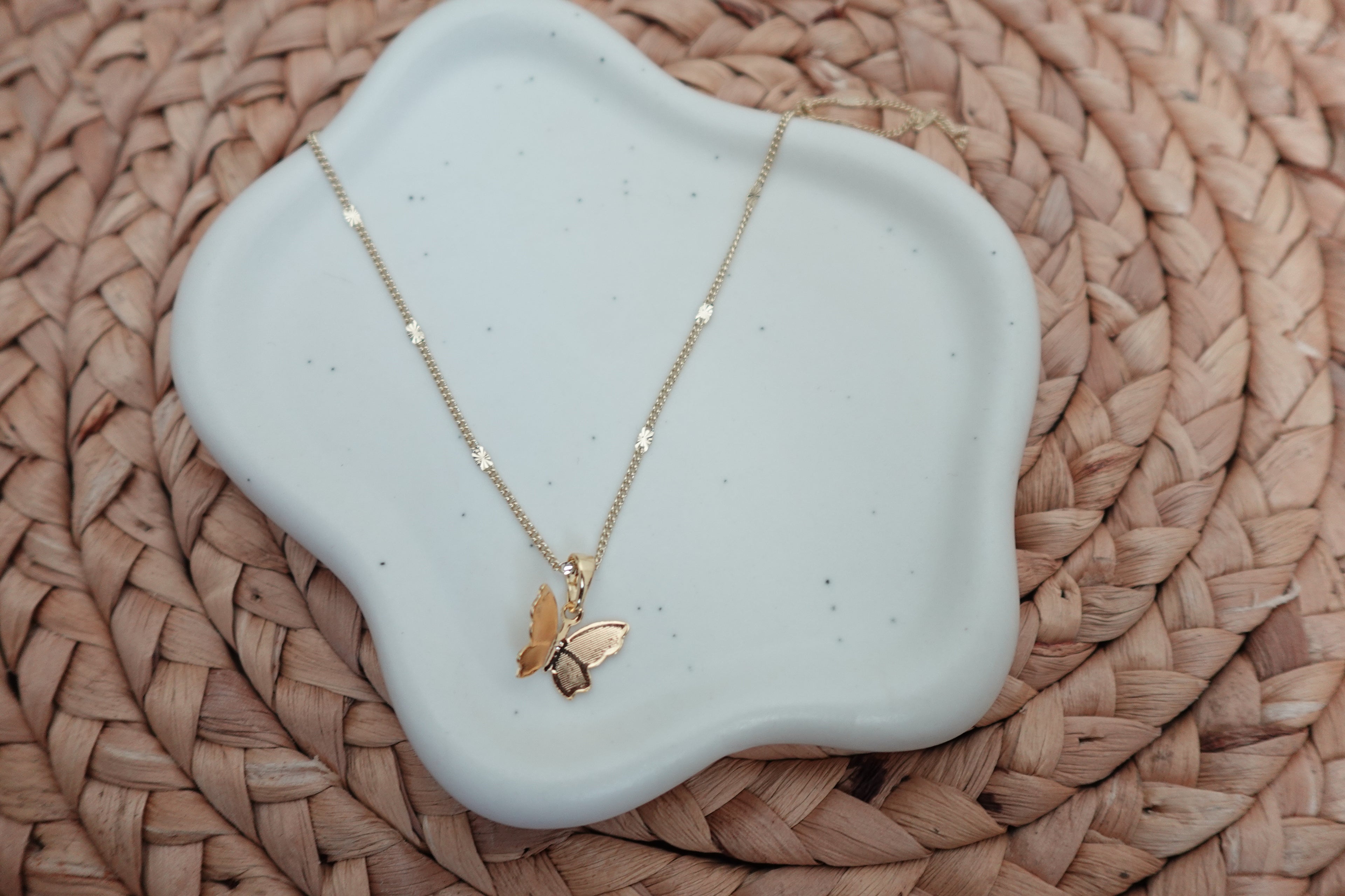Mini butterfly necklace